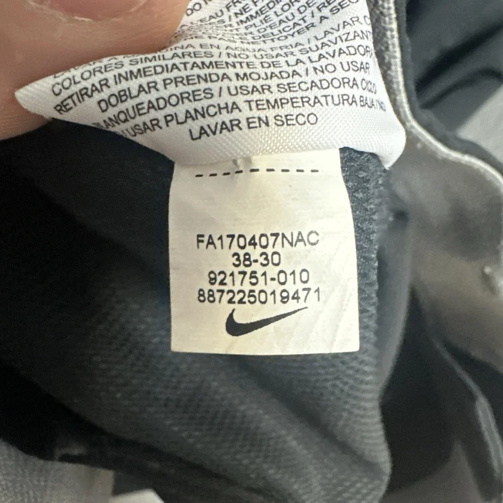 Nike Golf Mens Pants Black  Size 38 x30 Dri-Fit Standard Fit Polyester Blend